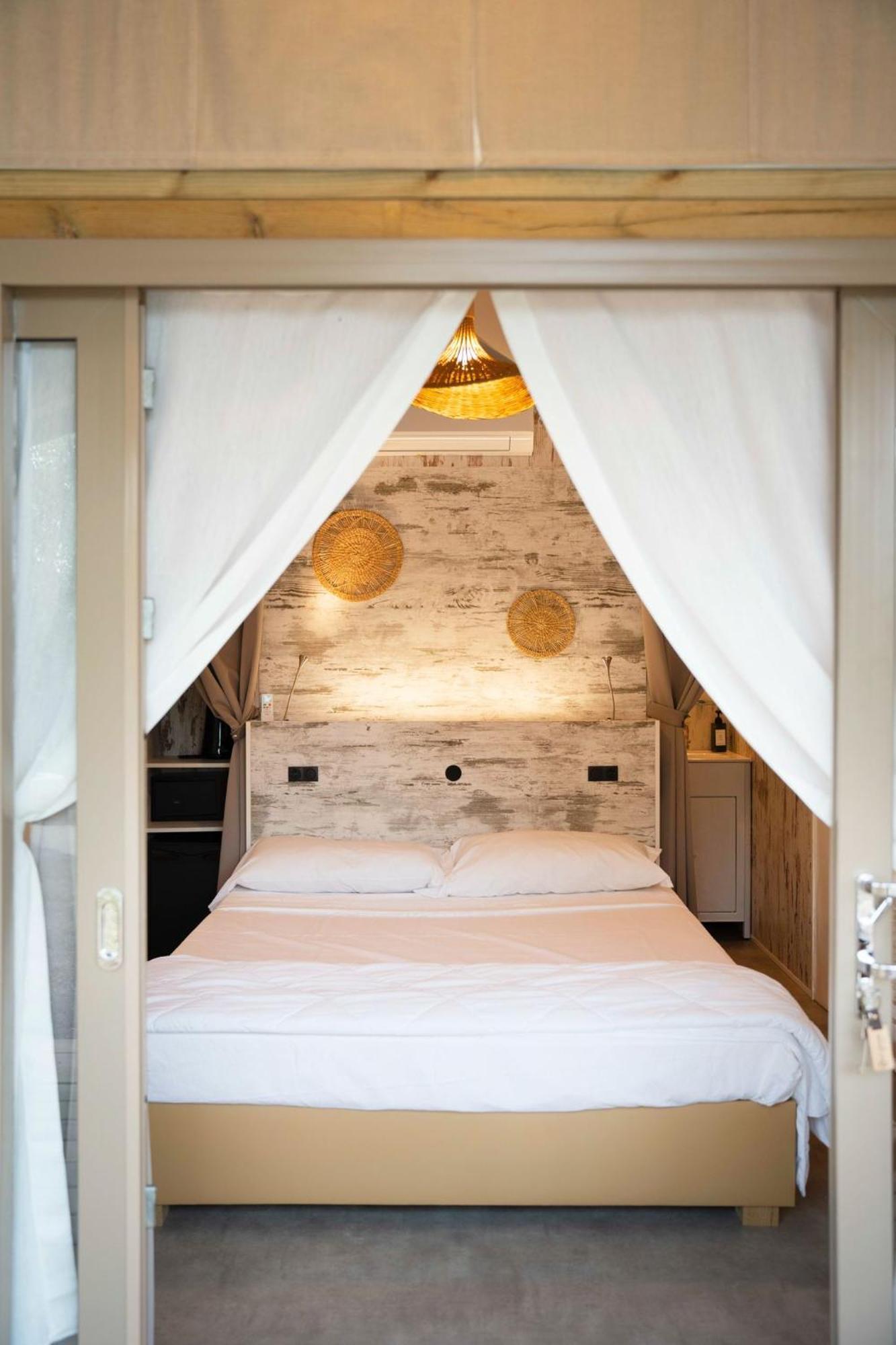 Hotel Le Lenze Don Mimi Glamping Mattinata Exterior foto